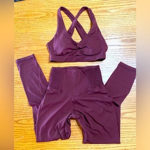 NEW! Aerie matching leggings and sports bra 🧘‍♀️